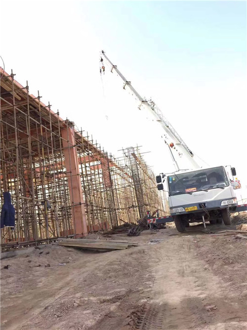 英德市25 吨、50 吨吊车怎么选？多大重量 / 半径适合对应车型？