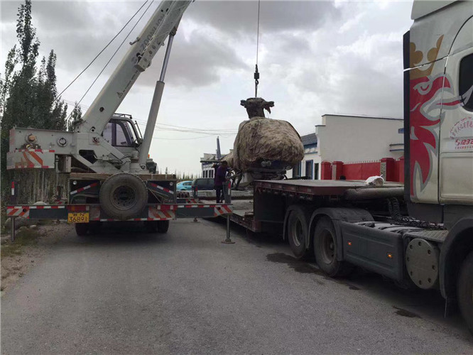 英德市狭窄场地（如小区、车间）适合用哪种吊车？